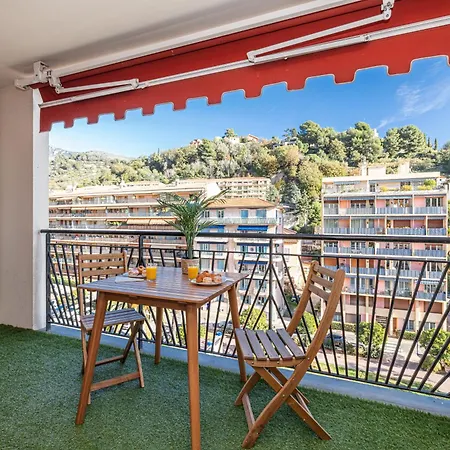Intercontinental Superbe Avec Piscine Panzió