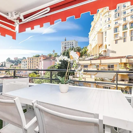 Panzió Intercontinental Superbe Avec Piscine Menton