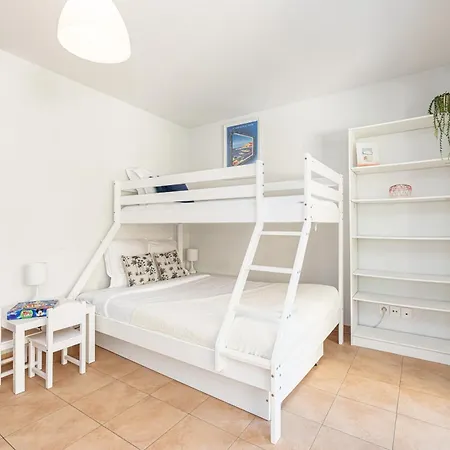 Bed and breakfast Intercontinental Superbe Avec Piscine